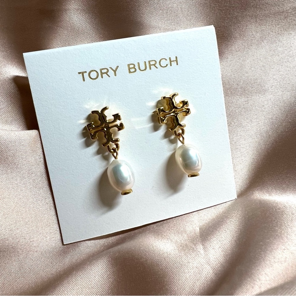 Tory Burch Kira Small Pearl Drop Earrings Womens Gold‎ White Designer Jewelry